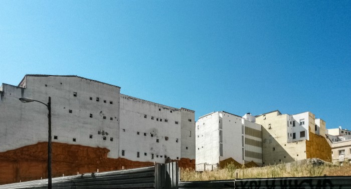 fotografia edificios fachadas solar calle fucar ventanas hogares arquitectura paisaje urbano siuacionismo psicogeografia antonio beltran